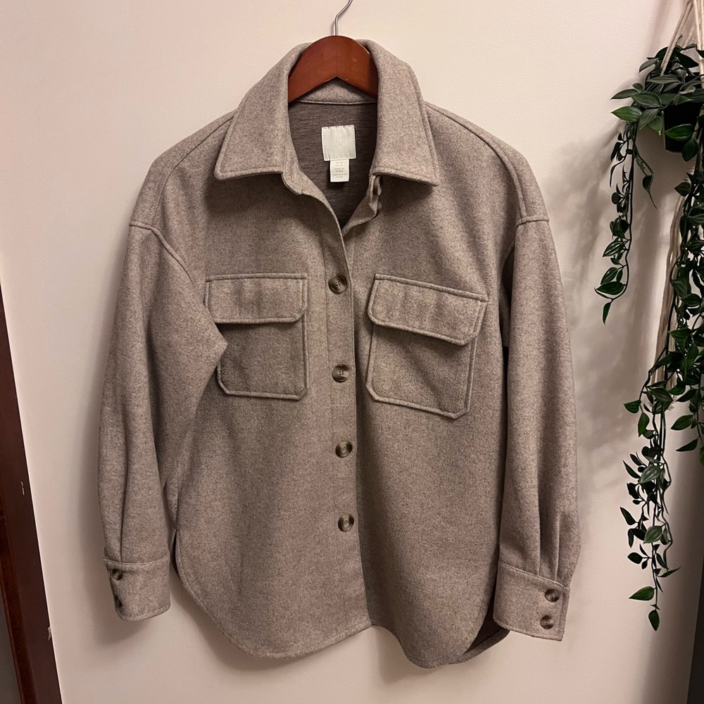 H&M Button down top